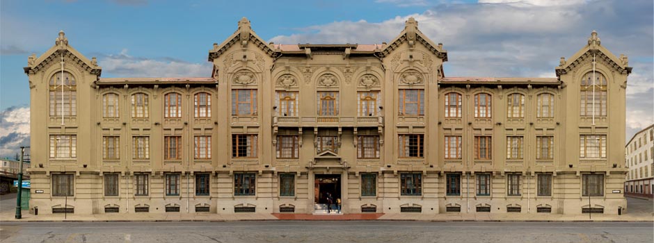 Estudar espanhol Pontificia Universidad Católica de Valparaíso em Valparaíso no Chile