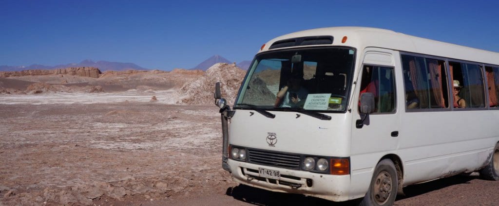 Ônibus de viagem em San Pedro de Atacama