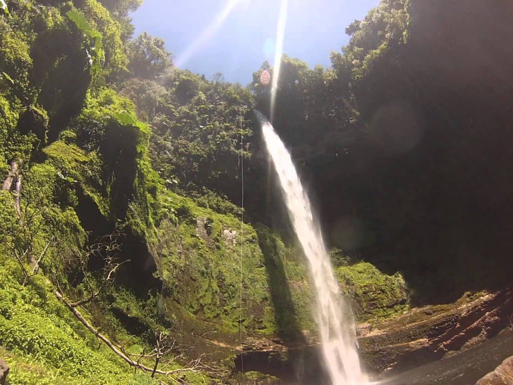 Cachoeira Salto El Claro em Pucón