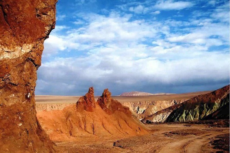 Vista do Vale do Arco-Íris em San Pedro do Atacama