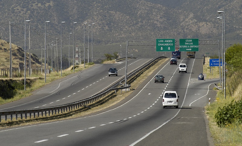 Estrada em Santiago do Chile