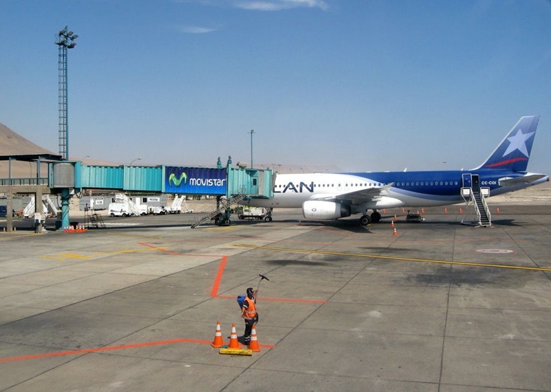 Avião no aeroporto de Iquique
