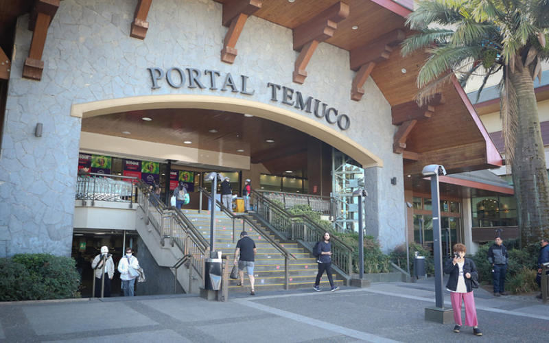 Fachada do shopping Portal Temuco em Temuco